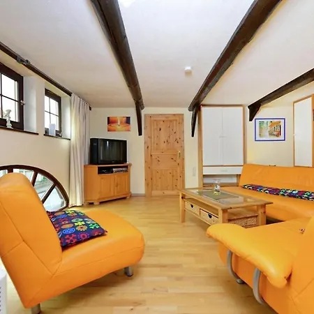 Holiday home In Loewensen With Terrace *