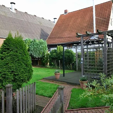 Holiday home In Loewensen With Terrace Bad Pyrmont