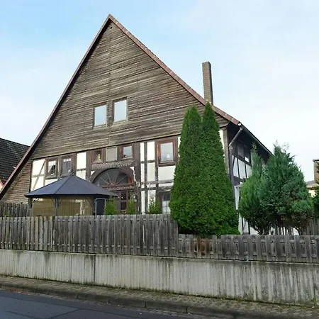 Holiday home In Loewensen With Terrace *